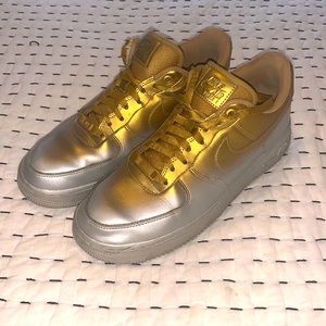 Nike Air Force 1 Gold/Silver Spray Paint Size 10 Womens